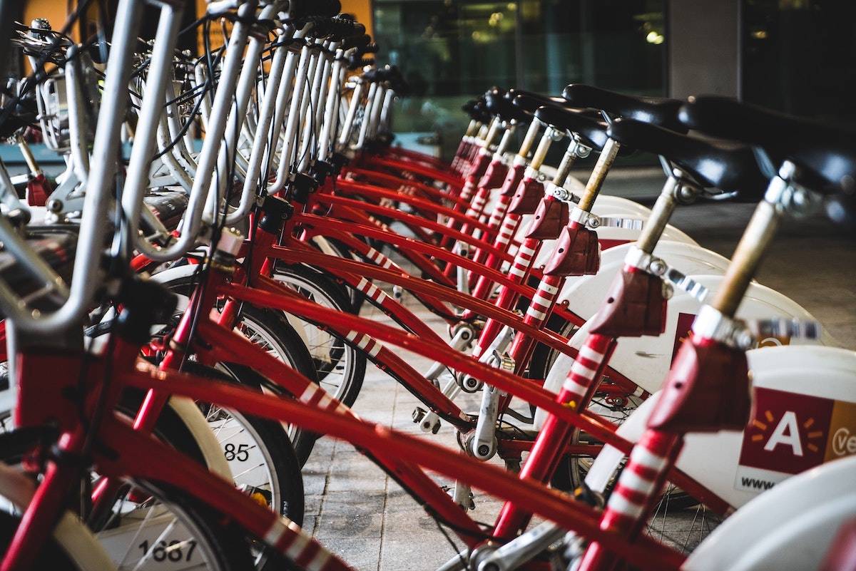 Smart Cities, Smart Transit: Bike Shares as Urban Transport Solution