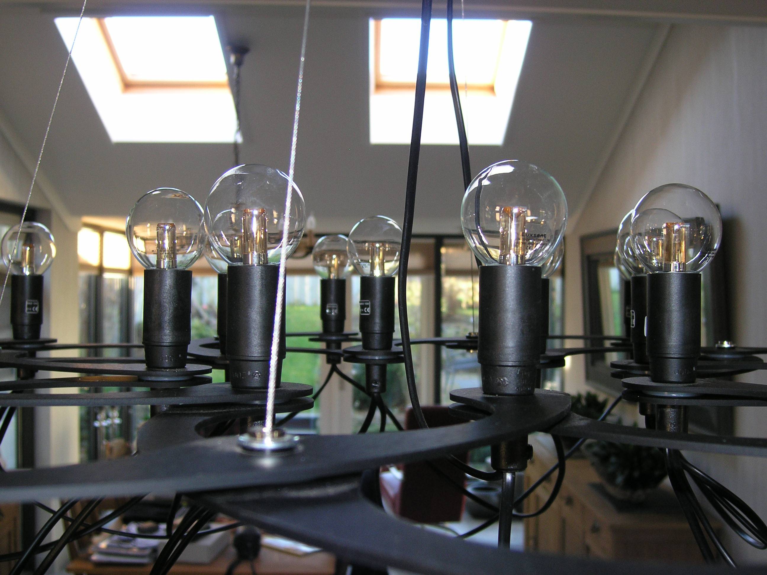 Design kroonluchter vraagt om passende LED lampen