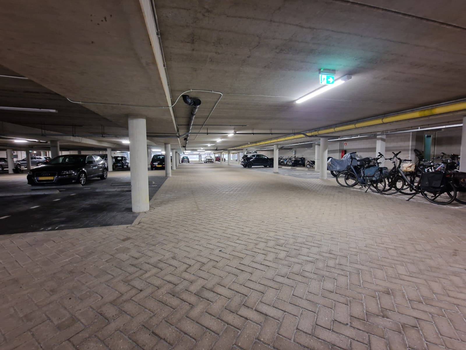 Montage LED verlichting verloopt soepel door goede samenwerking met VVE Westerhaghe